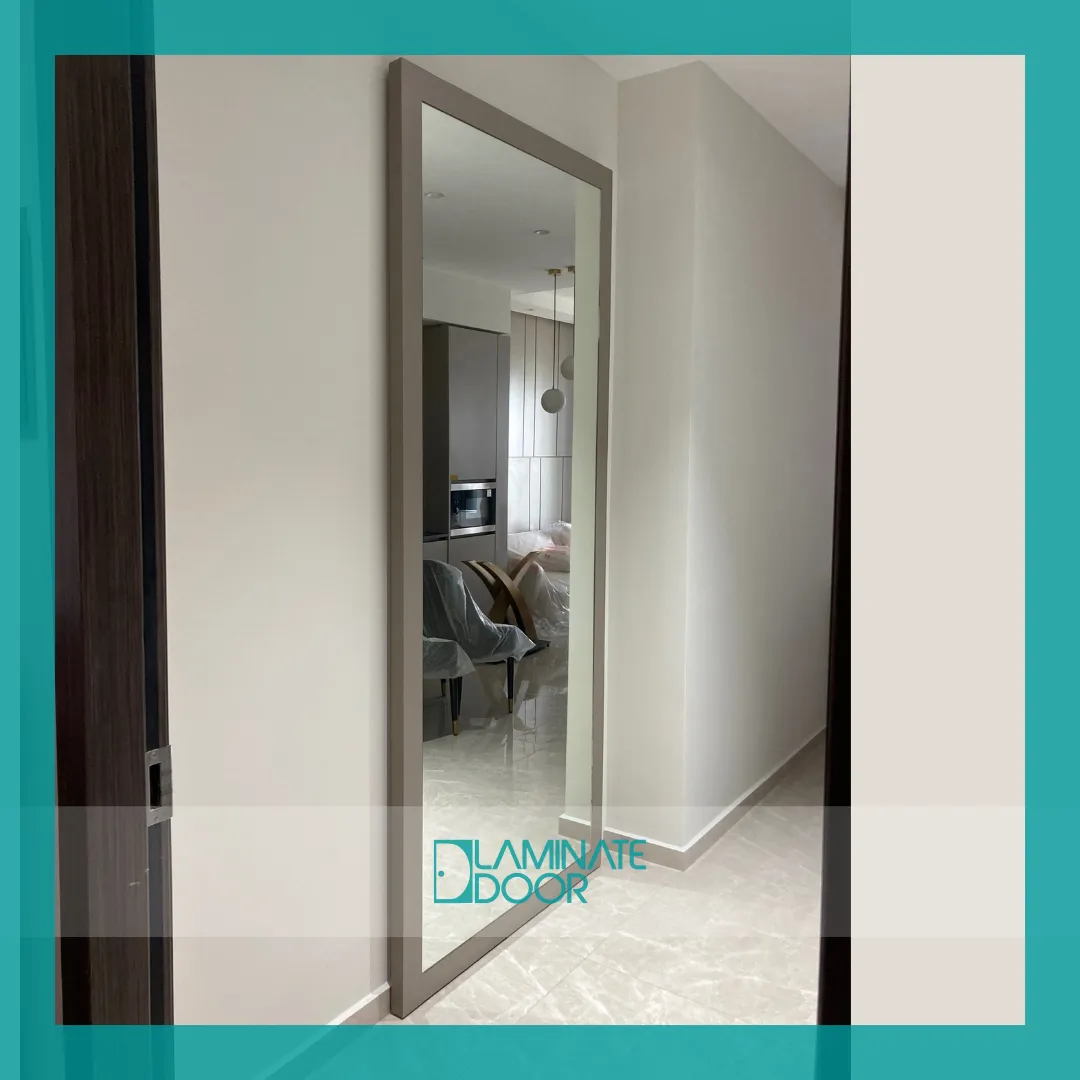 LD4R0462-ghost-sliding-mirror-door-sg